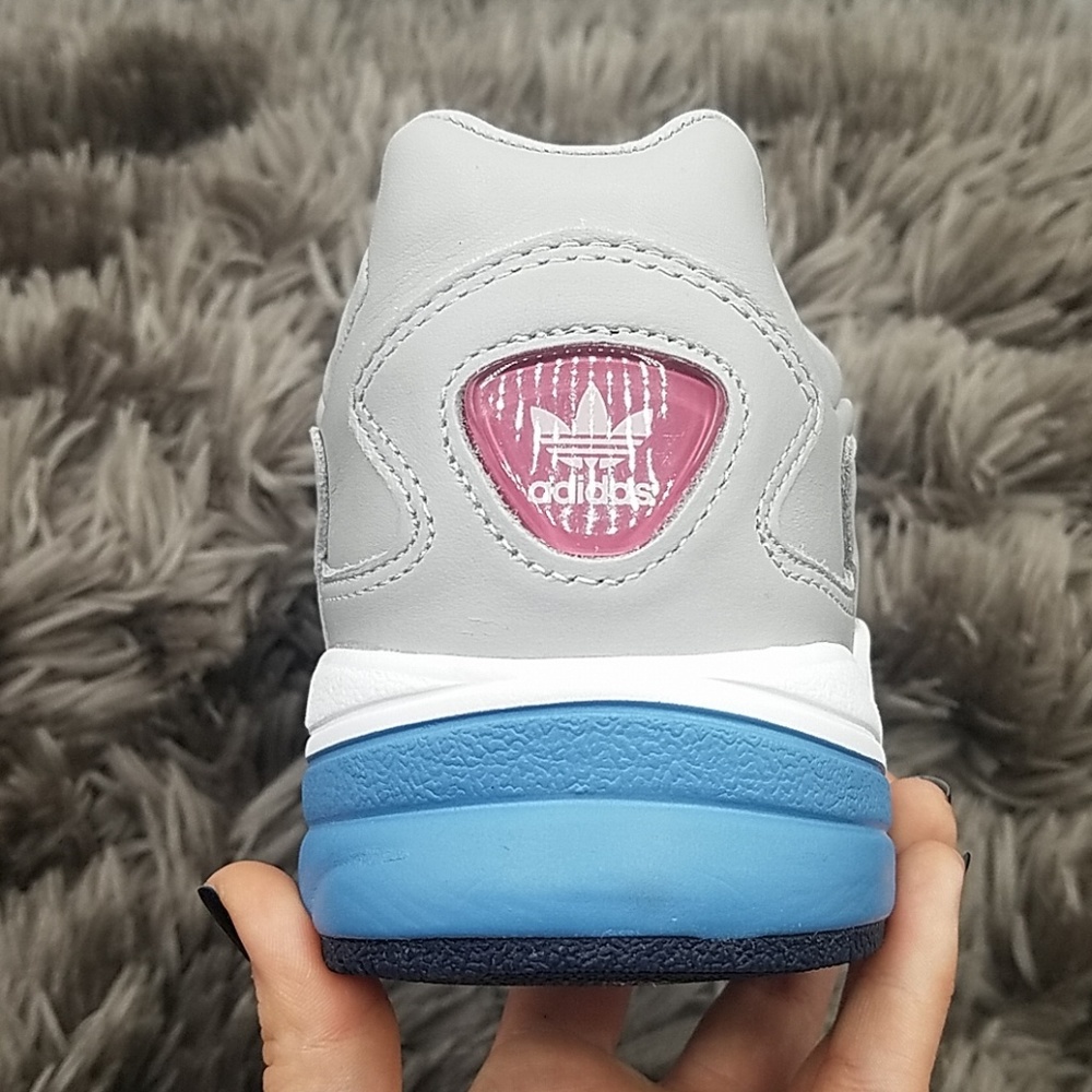 Adidas Falcon - Picture 4 of 4